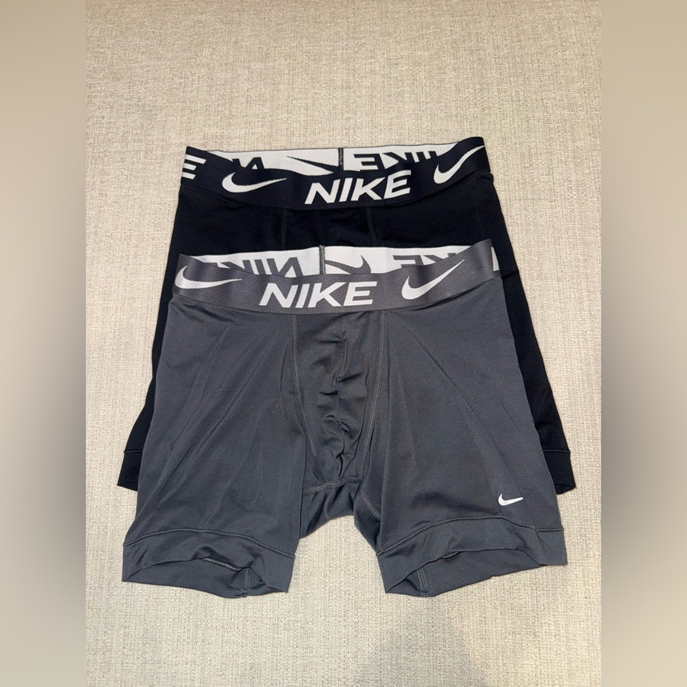 Nike Men’s Dri-Fit Essential Micro Boxer Briefs